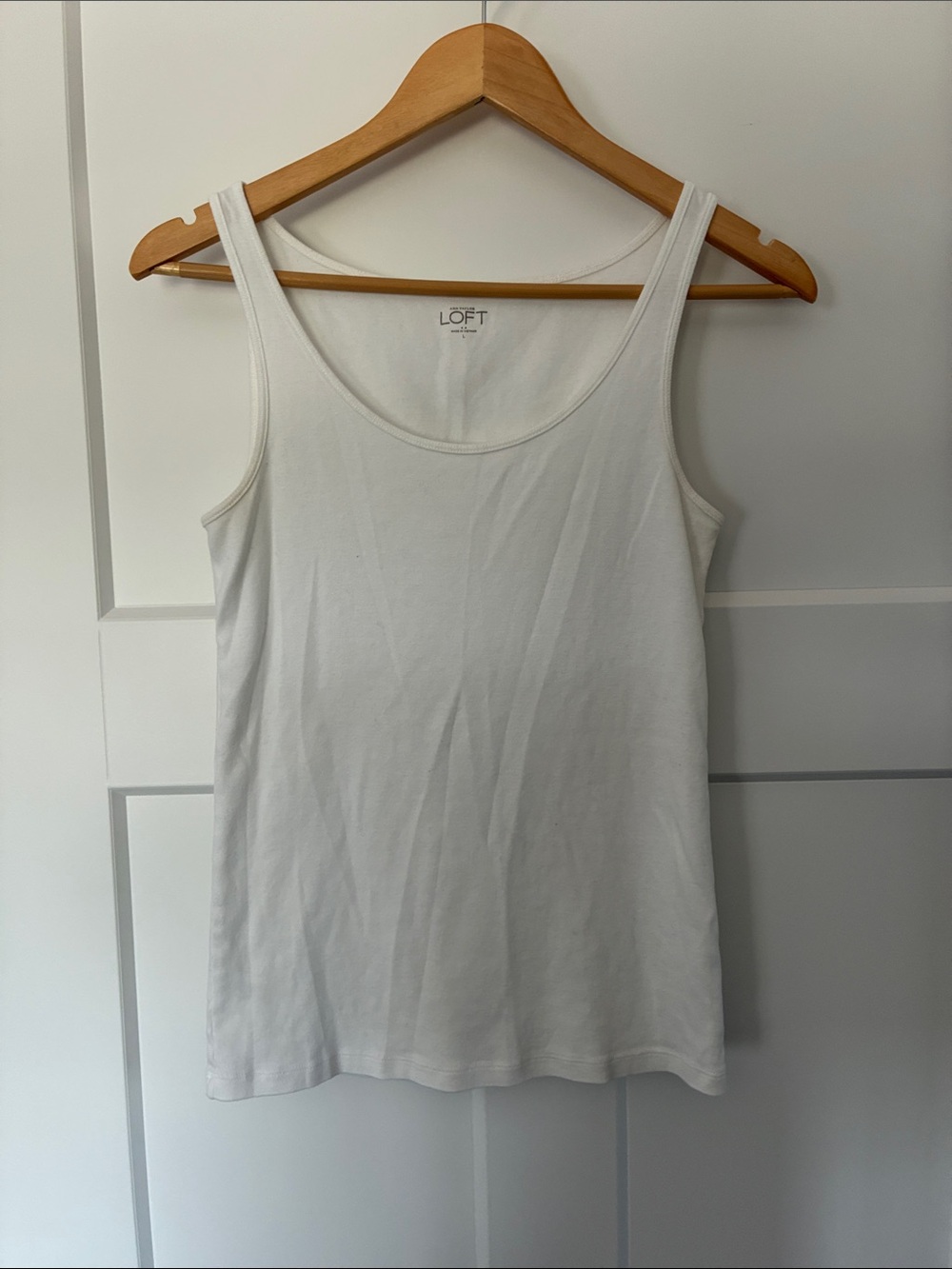 LOFT White Scoop Neck Tank